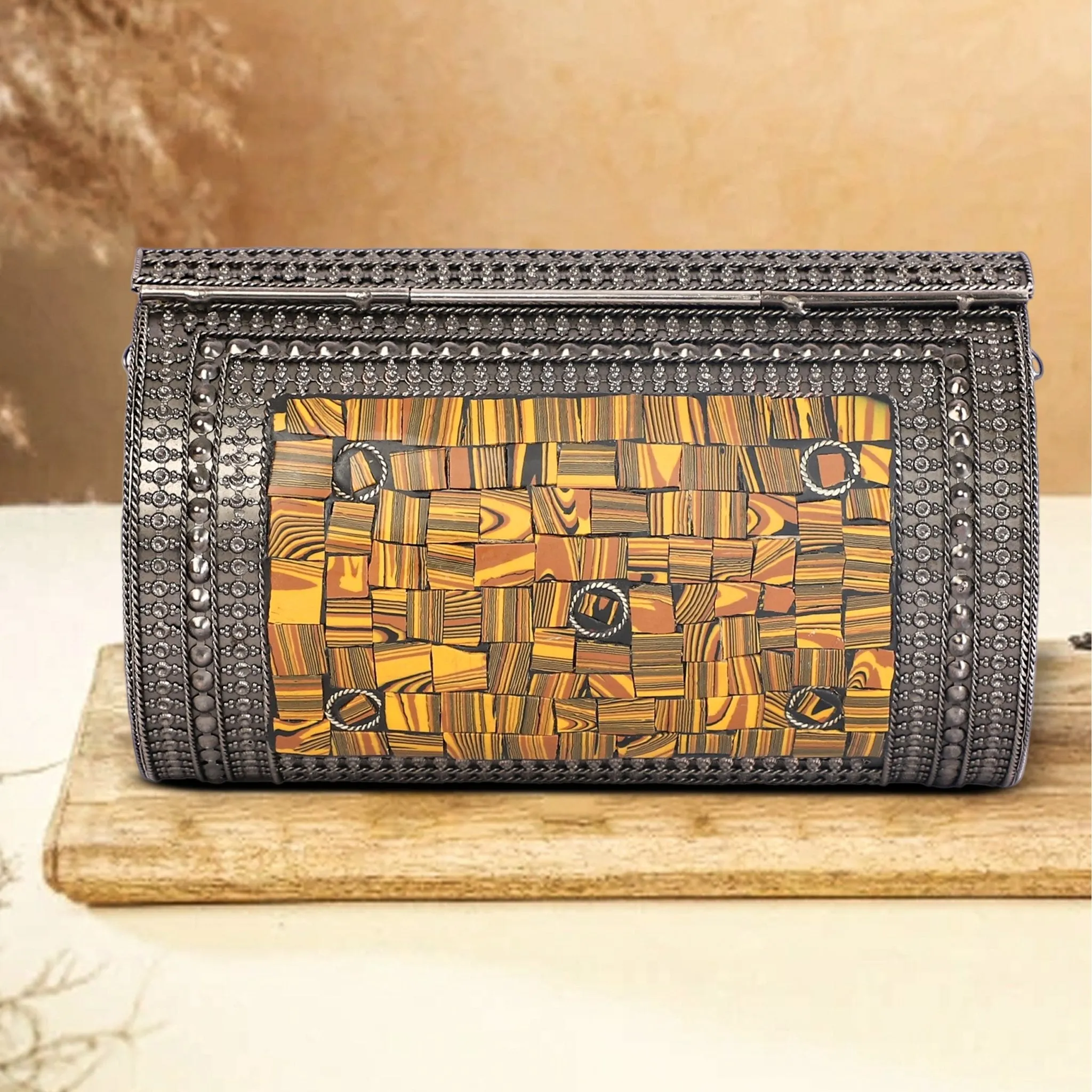 Bohemian Papillon Metal Clutch | Grey