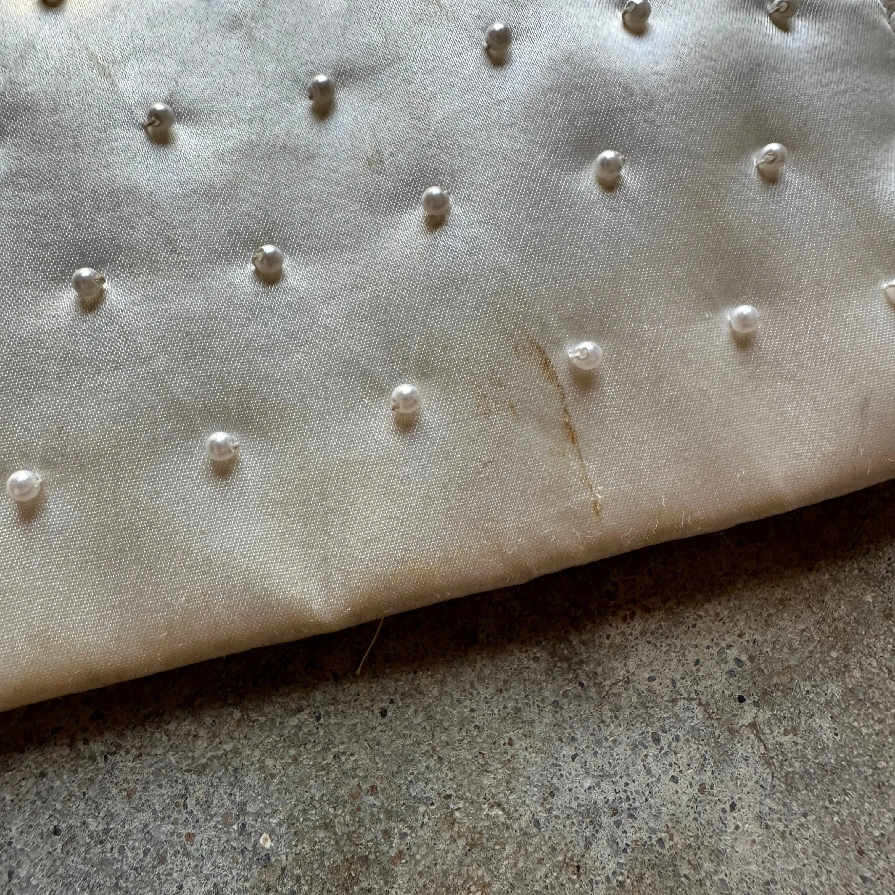 “Bon Soir” White beaded silk clutch
