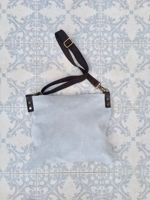 Cross body bag. BOHO suede leather bag in gray. Messenger bag in soft  genuine suede leather. Crossbody bag in gray suede.