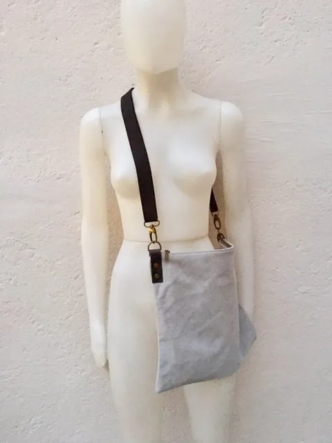 Cross body bag. BOHO suede leather bag in gray. Messenger bag in soft  genuine suede leather. Crossbody bag in gray suede.