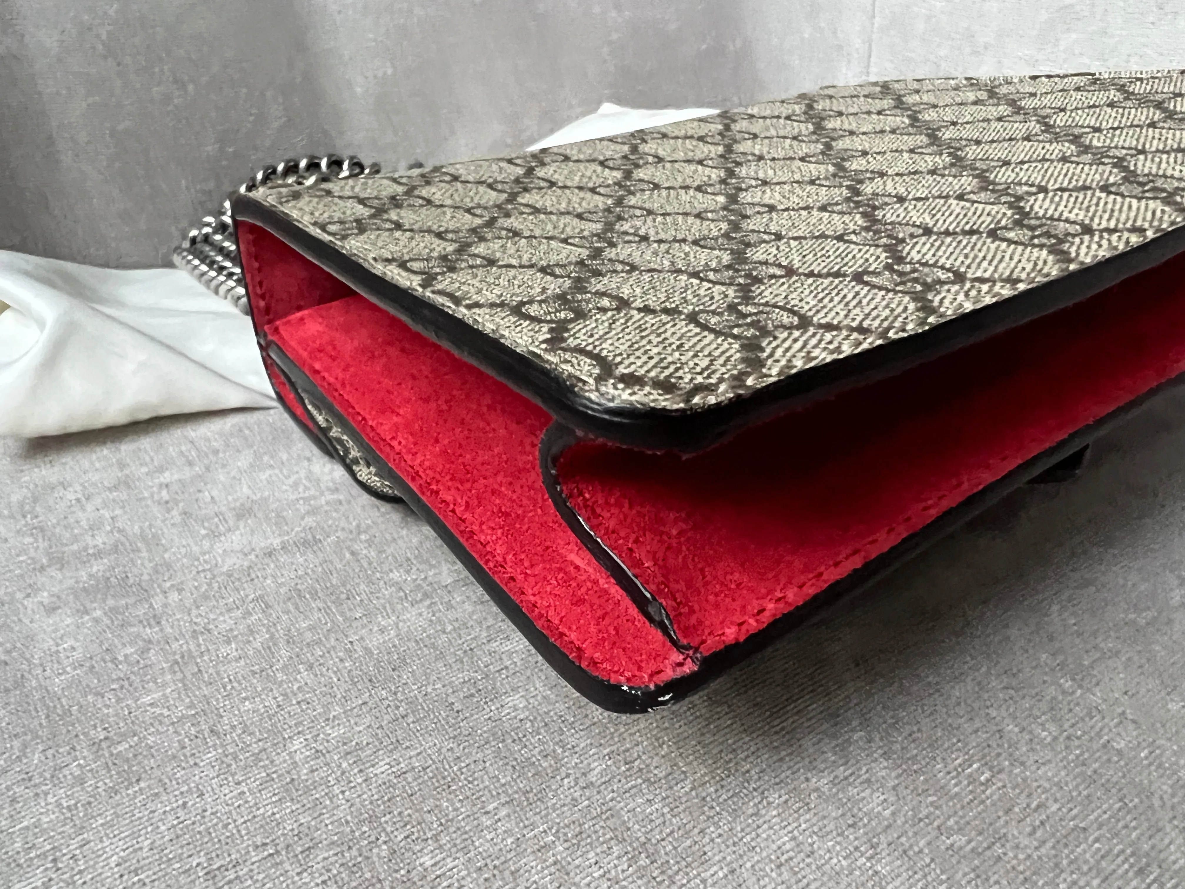 Gucci Dionysus GG Supreme Mini Shoulder Bag