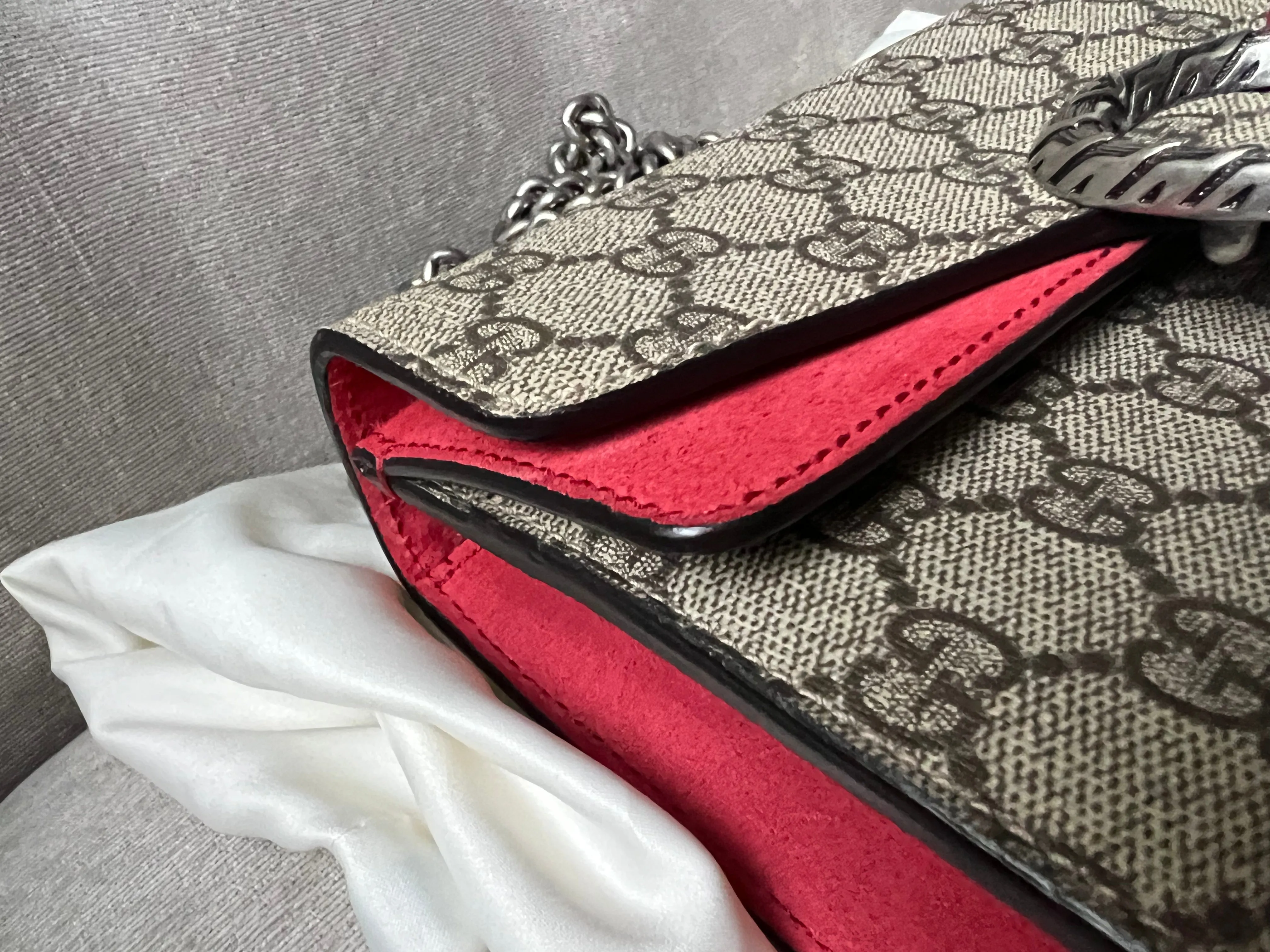 Gucci Dionysus GG Supreme Mini Shoulder Bag