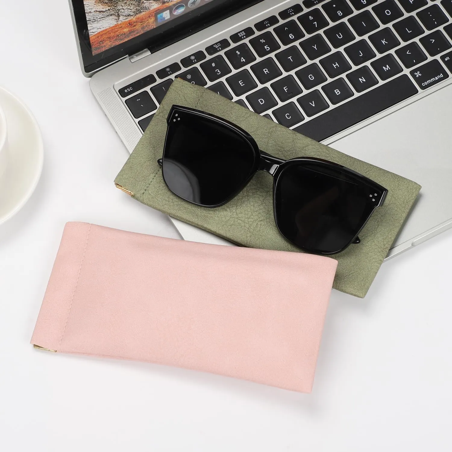Sightor Sunglass Case, 2 Pcs Soft Eyeglass Cases for Women Portable Squeeze Top Leather Glasses Pouch