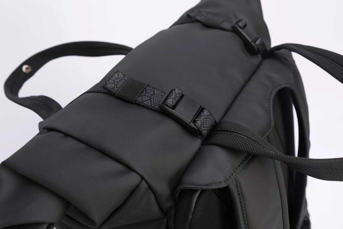 Watershed-Wanderer Outdoor Backpack (32L)