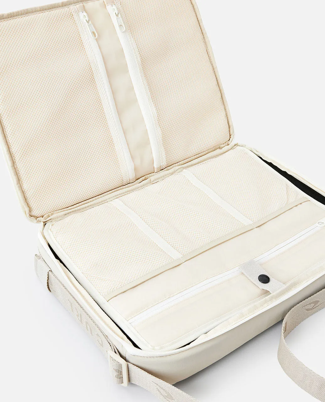 Weekend Travel Tech Case Bag - Shell
